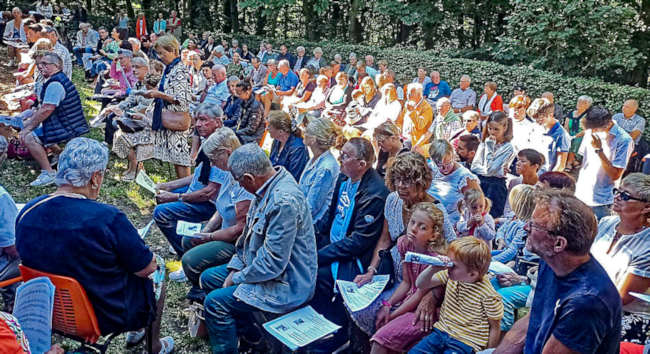 Assomption à la Grotte ND de la Salette