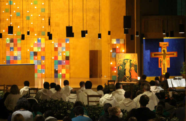 Viens vivre une expérience forte à Taizé